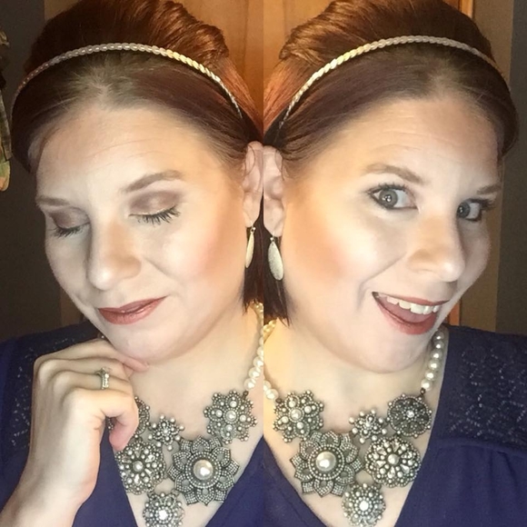 Meet your Posher, Amber - Picture 1 of 1